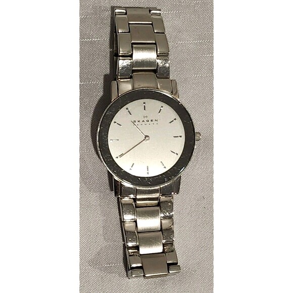 Skagen Denmark slim 39XLSSX S-Steel Analog Quartz Men's Wrist Watch - Picture 1 of 10